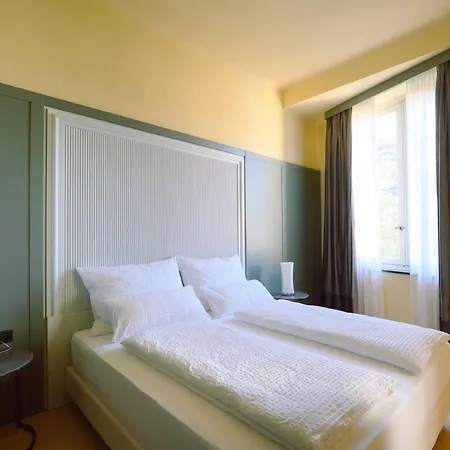 Palazzo Froussard And Living * Lucca