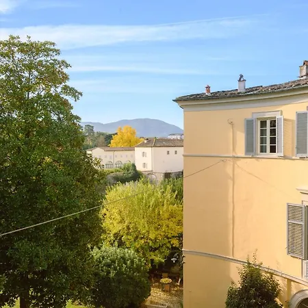 Palazzo Froussard And Living